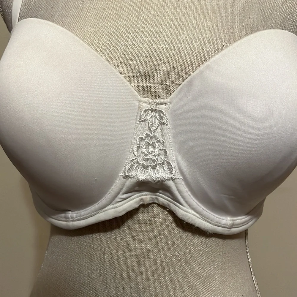 Vanity Fair strapless underwire bra,(new)size 40D
